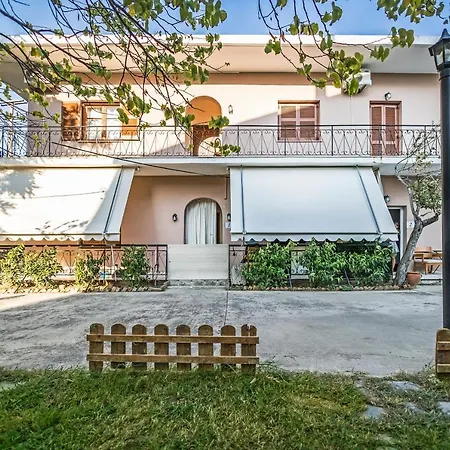Nikolouzos Sunny Estate Corfu Ipsos