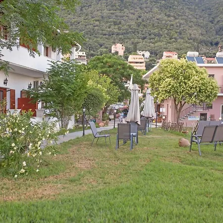 Nikolouzos Sunny Estate Corfu Ýpsos