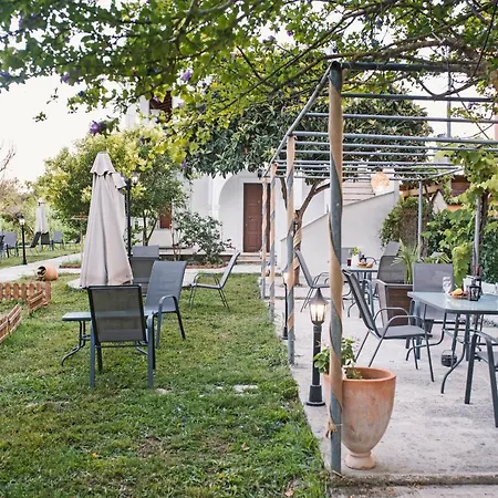Nikolouzos Sunny Estate Corfu Casa vacanze