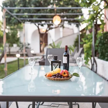 Nikolouzos Sunny Estate Corfu Holiday home Ipsos