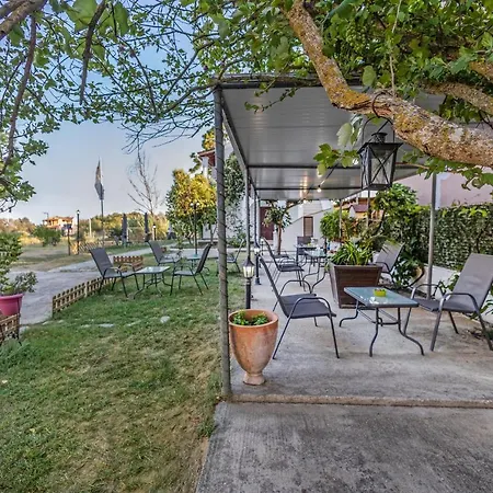 Nikolouzos Sunny Estate Corfu Holiday home
